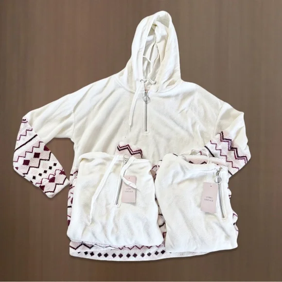 NWT Como Vintage Fuzzy Hoodie - Picture 5 of 6